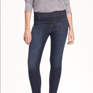 Old Navy Rockstar Built-In Sculpt Jeggings